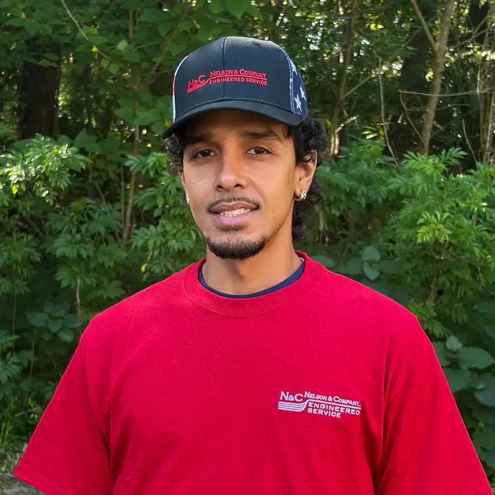 Nelson & Company About | Iann Betancourt